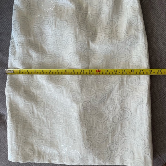 Elegant sleeveless dress - Picture 5 of 7